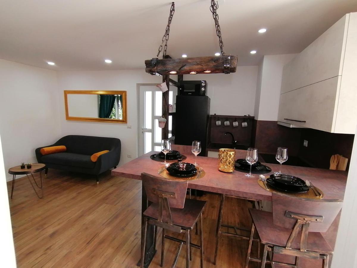 Apartmani Kiko Πόρετς Δωμάτιο φωτογραφία