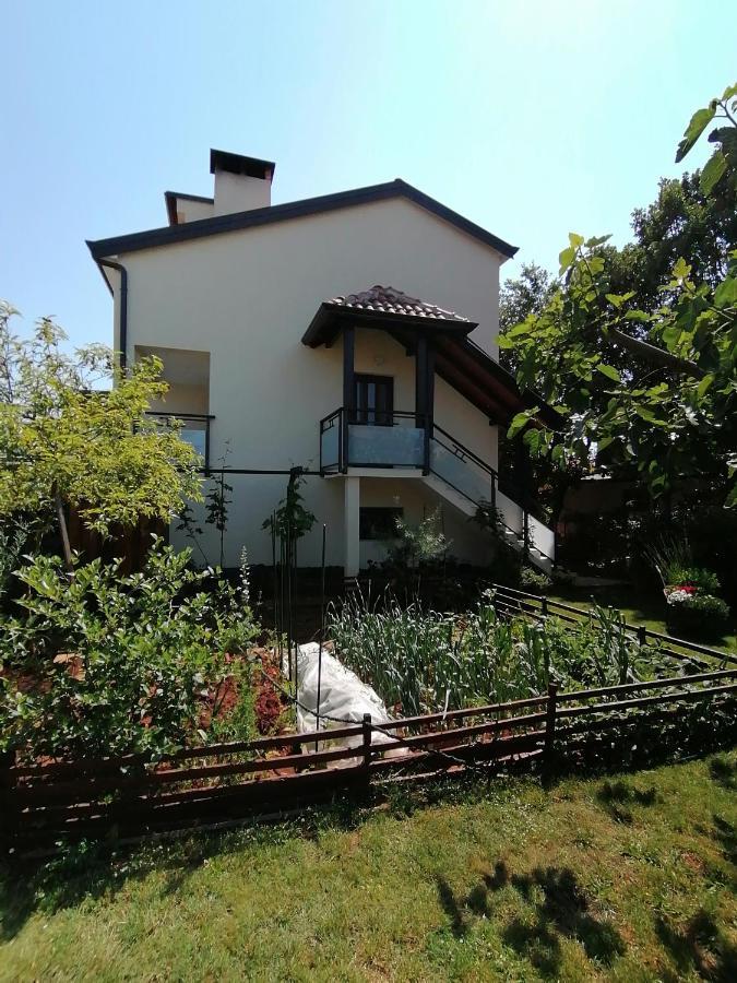 Apartmani Kiko Πόρετς Εξωτερικό φωτογραφία