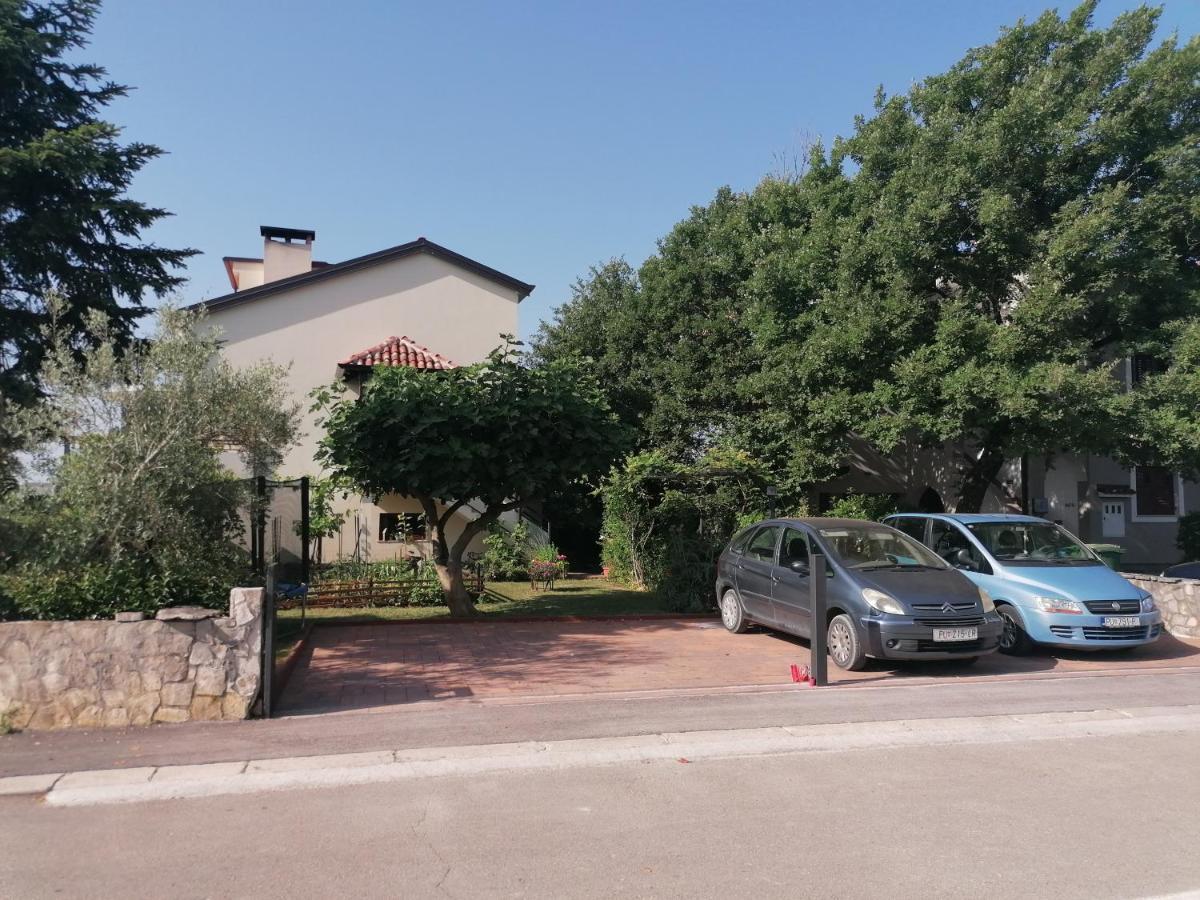 Apartmani Kiko Πόρετς Εξωτερικό φωτογραφία