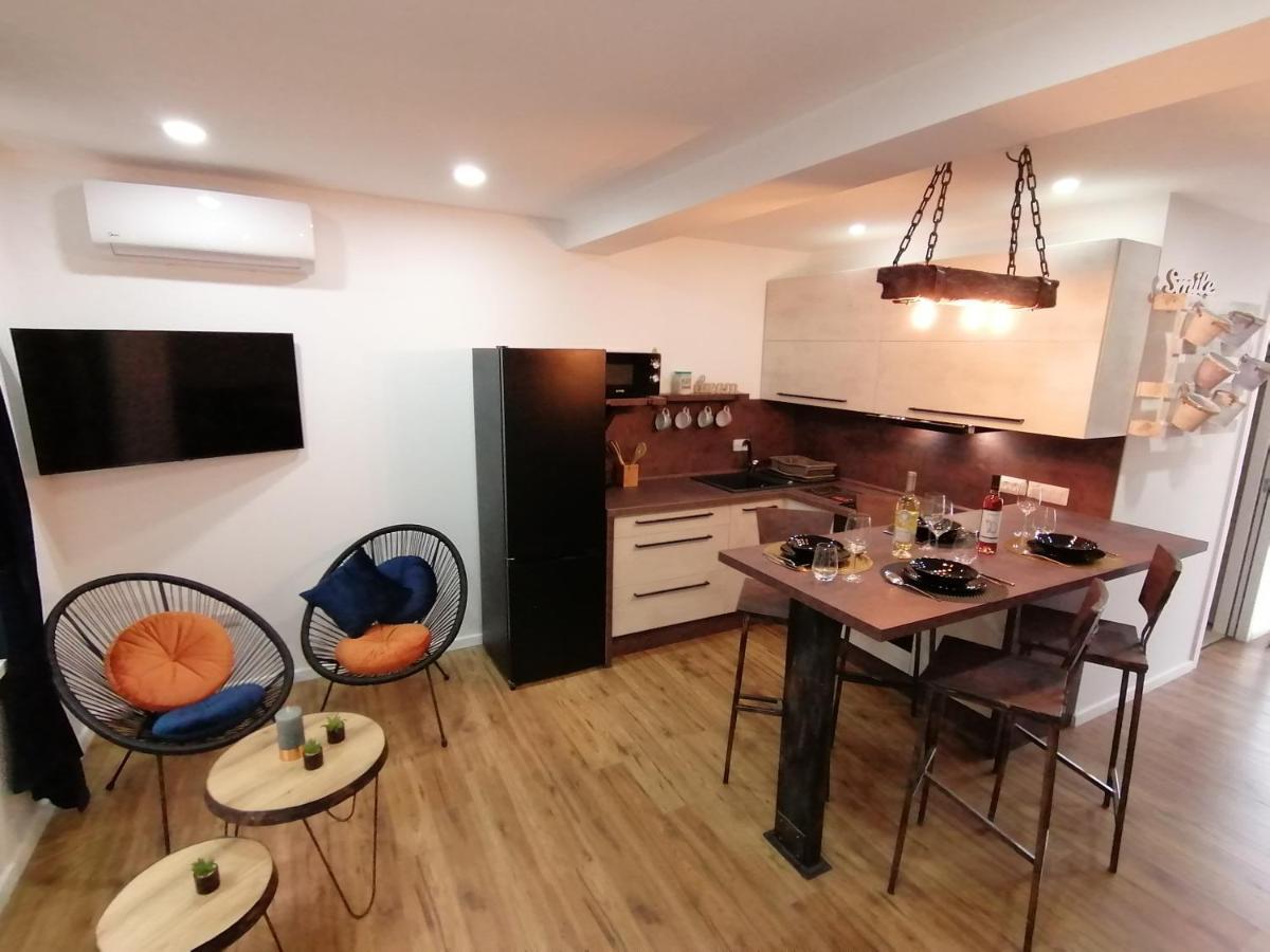 Apartmani Kiko Πόρετς Δωμάτιο φωτογραφία