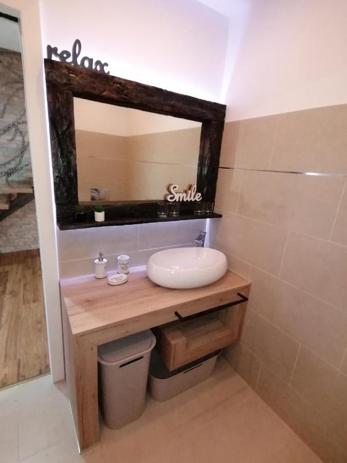 Apartmani Kiko Πόρετς Εξωτερικό φωτογραφία