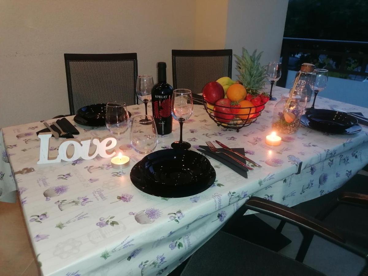 Apartmani Kiko Πόρετς Εξωτερικό φωτογραφία
