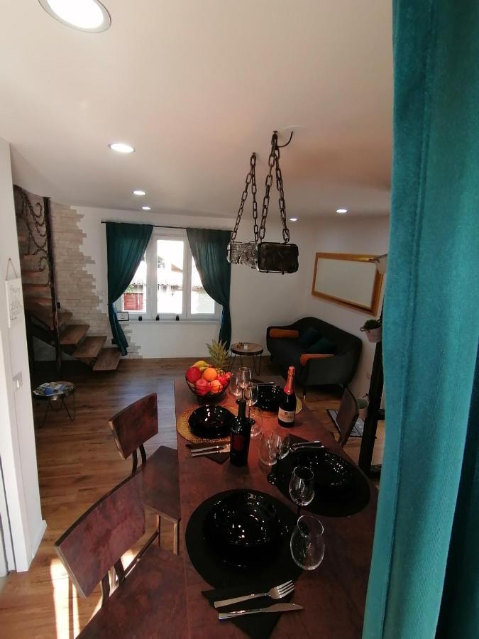 Apartmani Kiko Πόρετς Εξωτερικό φωτογραφία