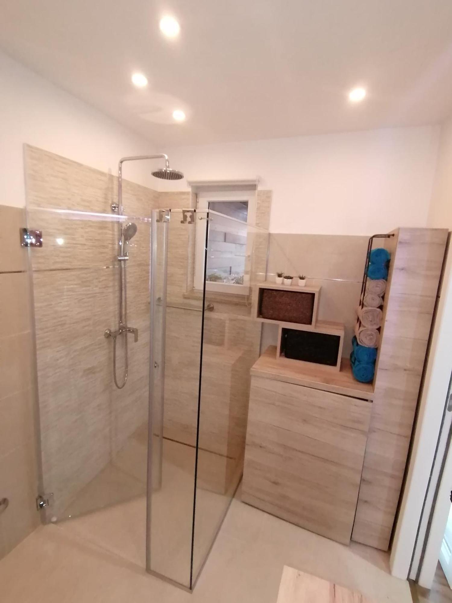 Apartmani Kiko Πόρετς Δωμάτιο φωτογραφία